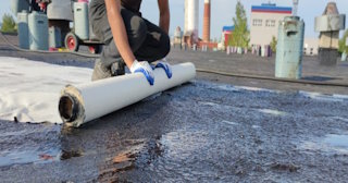 Гидроизоляции битумной кровли | ППуГлз – от 673 руб. за м²